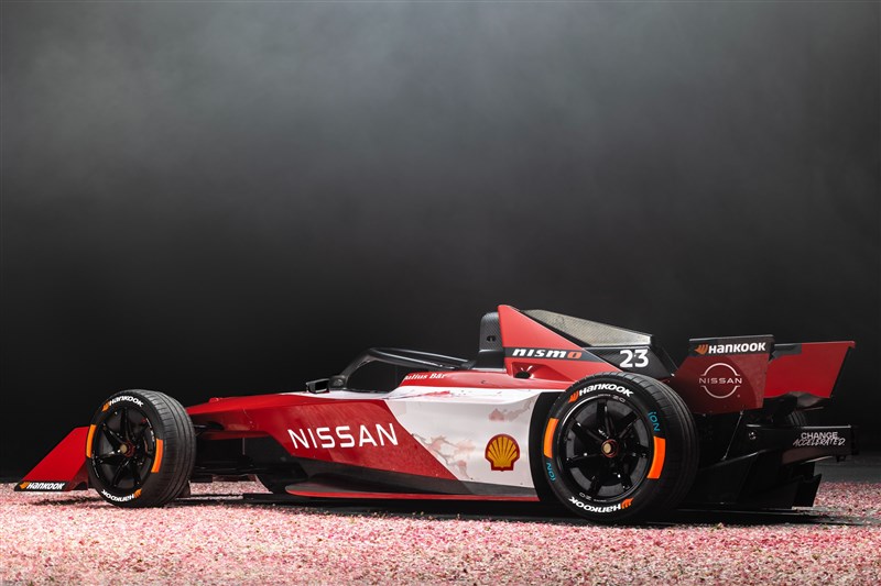 Nissan Formula E Team races into a new electrification era with the unveil of striking livery for Season 9